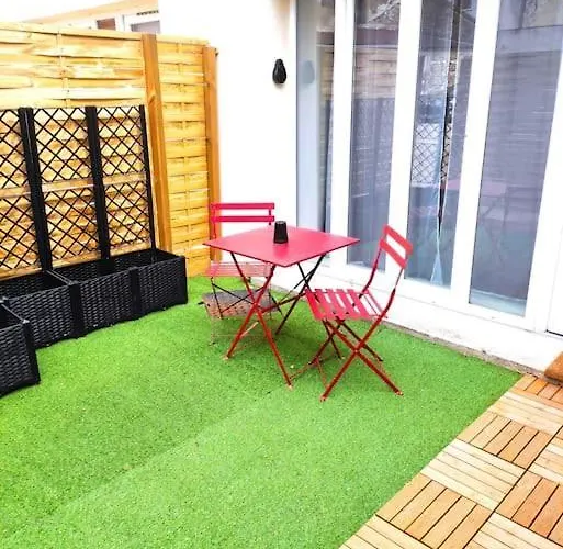Boheme Chic A La Houssaye-en-Brie